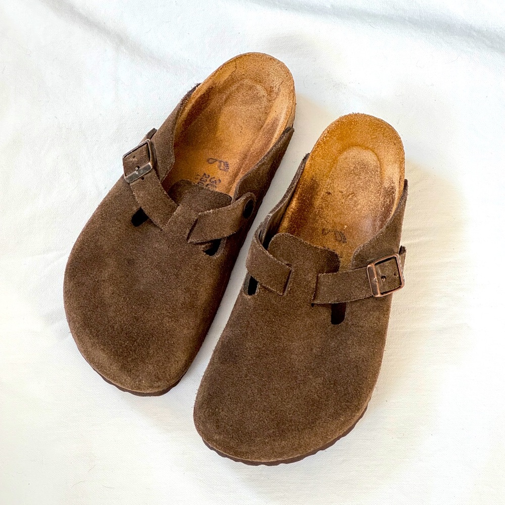 Birkenstock Boston Soft Footbed Mocha Suede Clogs, size 36